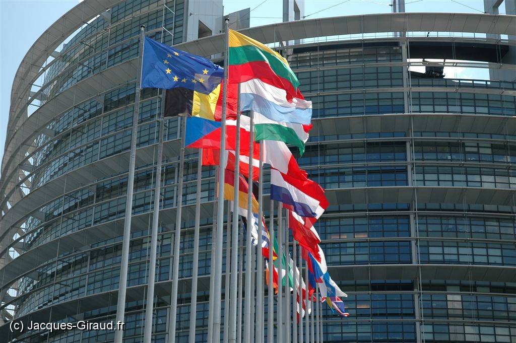 2005-07-13 13-49-58 Juillet 66,0mm 1_1000_eme F4,5.JPG